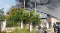 Ada Ledakan Sebelum Kebakaran Melalap Gudang Mebel di Lampung