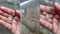 Hujan Es Disertai Angin Kencang Bikin Atap Rumah di Lampung Barat Berhamburan, Ini Kata BM...