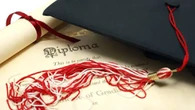 Sarjana Menganggur? Ini Fakta Mengejutkan dari Data BPS 2025
