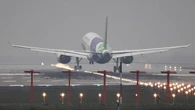 China Pamer Pesawat C919 Buatan Sendiri di Hong Kong