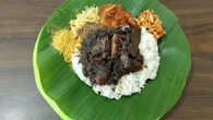 13 Rekomendasi Nasi Cumi Hitam di Surabaya, Kuliner Ikonik yang Wajib Dicoba