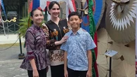 5 Potret Arumi Bachsin dan Anak Kompak Pakai Batik saat di Jogja, Tampilan Anggun dan Sera...