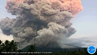 Letusan Dahsyat Gunung Lewotobi Laki-Laki Paksa Warga di Radius Aman Mengungsi ke Desa Tet...