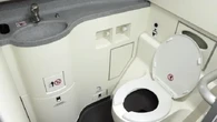 Rahasia Tersembunyi Toilet Pesawat, Bagaimana Cara Kerjanya?