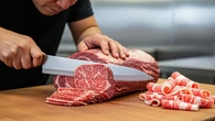 Trik Mengiris Daging Kurban Jadi Ala Slice Beef, Tipis Rapi dan Mudah Diolah