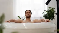 6 Manfaat Mengejutkan Berendam Air Es Setelah Olahraga