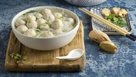 Cara Membuat Bakso Ayam Pakai Blender yang Kenyal dan Gurih Ala Pedagang