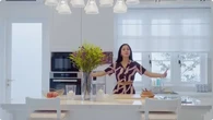 10 Potret Dapur Kirana Larasati yang Canggih, Didominasi Nuansa Putih Elegan