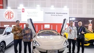 MG Pamer Cyberster dan MG4 EV di GIIAS Surabaya 2025