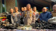 Gudang Penadah Ratusan Motor Curian di Cipeundeuy Bandung Barat Digerebek