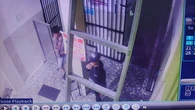 CCTV Bongkar Aksi Dua Pemuda Bobol Kotak Amal Masjid di Lampung