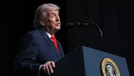 Trump Anggarkan Rp 12,6 Triliun untuk Industri Batu Bara