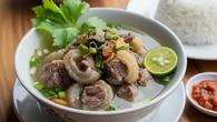 Cara Membuat Soto Kikil Bening yang Empuk Tanpa Bau Amis, Menggugah Selera Makan