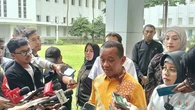 Impor Emas Kian Tinggi, Menteri Bahlil Buka Opsi Kebijakan DMO Emas untuk Amankan Pasokan ...