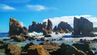 Pantai Gigi Hiu, Tajamnya Pesona Karang Menjulang di Ujung Selatan Sumatra Membuat Takjub...