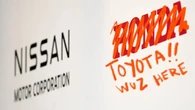 Gagal dengan Honda, Nissan Dilirik Toyota untuk Diakuisisi
