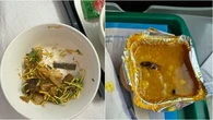 7 Benda Nyeleneh yang Ditemukan di Makanan Ini Bikin Hilang Fokus