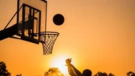 5 Olahraga yang Cocok Buat Zodiak Leo, Dari Basket hingga Tinju