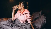 Segelas Air Hangat Bisa Bantu Nafsu Makan Kembali dan Meredakan Flu
