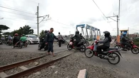 Agya Berisi 6 Orang Ditabrak Kereta di Wonogiri, Sopir Tewas di Tempat