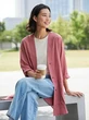 8 Rekomendasi Outer Tanpa Kerah Simple Cocok untuk Santai, Chic dan Nyaman