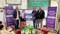 Usung Semangat #BersamaDiMuharram, XLSMART Bagikan Santunan Paket Sekolah di Sumatera