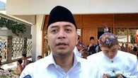 Pemkot Surabaya Pastikan Parkir di Swalayan Gratis, Jukir Direkrut dari Warga Sekitar