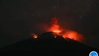 Gunung Lewotolok Lembata NTT Erupsi Malam Ini, Bergemuruh Kuat Disertai Lontaran Lava Pija...