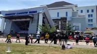Baru Diresmikan 2022, Atap Teras Gedung KPT Brebes Ambruk, 3 Orang Luka-luka