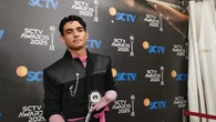 Reaksi Harry Vaughan Setelah Raih 2 Piala SCTV Awards 2025: Masih Berasa Kayak Mimpi...