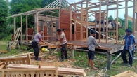 Hadiah Rumah Baru Bagi Pasutri di Ogan Ilir yang Tinggal di Kandang Ayam