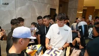 Datang ke Surabaya, Bintang NBA Austin Reaves Latihan Bareng Timnas Basket Putri Indonesia