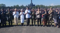 Pecalang Ikut Jaga Gedung DPRD Bali, Tugasnya Redam Emosi Massa