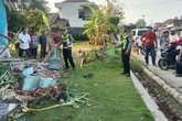 Pikap Rombongan Santri Tabrak Rumah di Lampung, 2 Tewas
