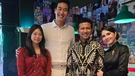 6 Potret Arumi Bachsin di Pernikahan Megawati Hangestri, Berkebaya Satin Memukau