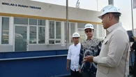 Pastikan Bulog Jalankan Perintah Prabowo, Wamentan Datangi Sentra Penggilingan Padi Karawa...