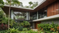7 Desain Fasad Modern dari Perpaduan Beton, Kaca, dan Kayu, Bikin Rumah Tampak Mewah