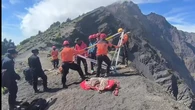 Top 3 Berita Hari Ini: Isi Surat Keluarga Turis Brasil yang Jatuh di Gunung Rinjani untuk ...