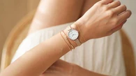 4 Tips Jitu Agar Gelang dan Jam Tangan Tidak Saling Menggores, Tetap Stylish dan Awet