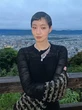 Pesona Kim Go Eun dengan Rambut Pendek Curi Perhatian Saat Pemotretan Chanel