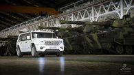 Pindad Bikin Mobil Transparan untuk Prabowo, Pakai Kaca Khusus