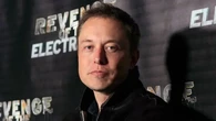 Alasan Kuat Tesla Rogoh Rp 16.483 Triliun ke Elon Musk