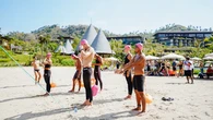 Perenang Internasional Ramaikan Lomba Renang di Laut Labuan Bajo