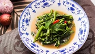 6 Bumbu Tumis Kangkung Lezat, Hidangan Praktis yang Menggugah Selera