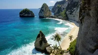 12 Rekomendasi Tempat Makan Enak di Nusa Penida Bali yang Halal, Lengkap dengan Kisaran Ha...