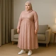 Pilihan Model Dress Brokat Empire Waist untuk Orang Plus Size, Menyamarkan Paha Besar