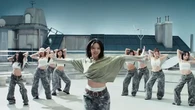 Pinggang Ramping Jeongyeon TWICE di Klip Terbaru Dituding Hasil Editan