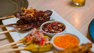 12 Rekomendasi Tempat Makan Enak di Cilandak 2025, Ada Warung Legendaris hingga Kuliner Je...