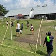 Betah Liburan di Lombok, Kiper Timnas Indonesia Emil Audero Main Bola Pakai Sandal Bareng ...