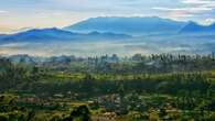 6 Fakta Menarik Gunung Tambakruyung Ciwidey Bandung yang Belum Sepopuler Gunung Patuha